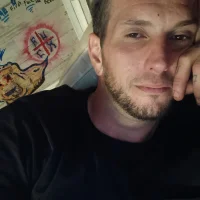 slimshady36 Φωτ, Προφίλ