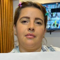 Rose_Lyly's Profile Pic
