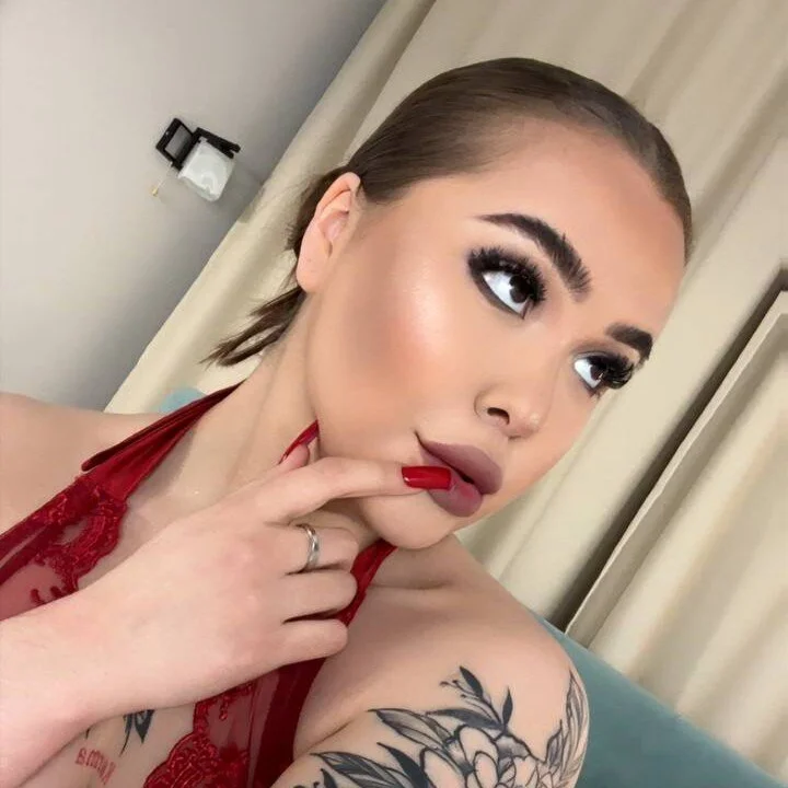 MaeWilkins Stripchat profile image