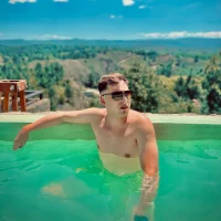 jay_222's Profile Pic