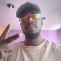 1Frenyer's Profile Pic