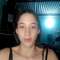 Emily_soffia's Profile Pic