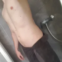 whereandwhenxx Adlı Modelin Avatarı