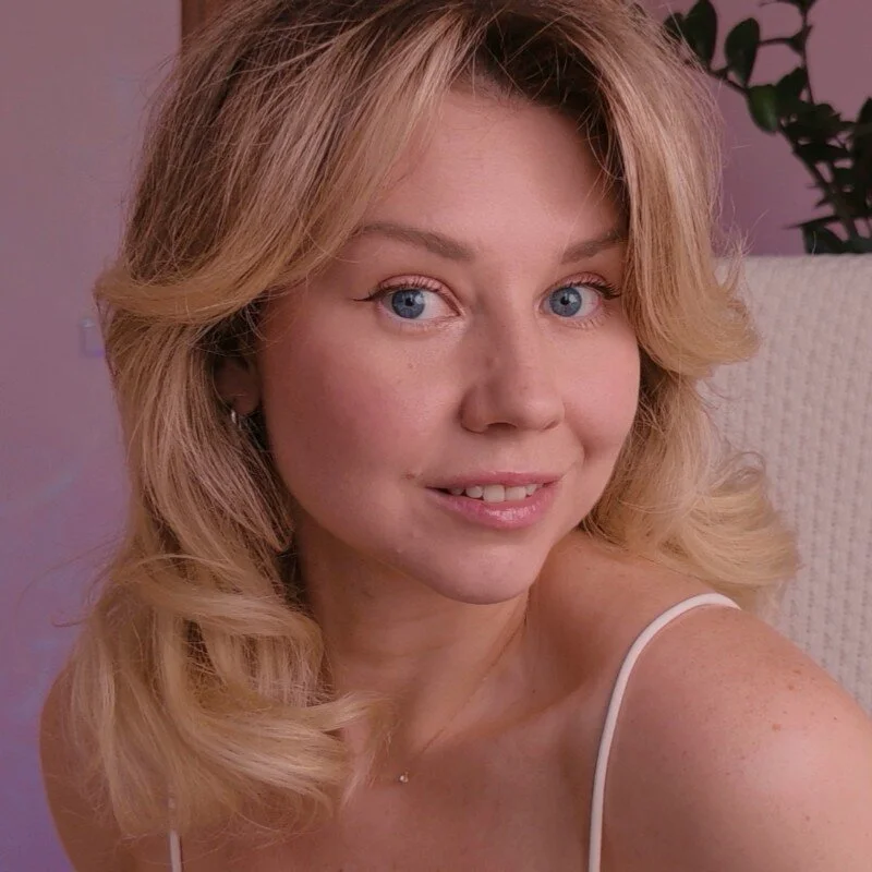 ellathemuse profile photo
