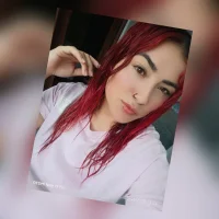 sharlothe04's Profile Pic