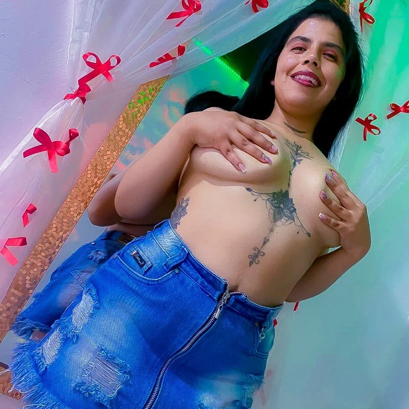 CataleyaLars20 Stripchat profile image