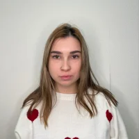LoraBagg's Profile Pic