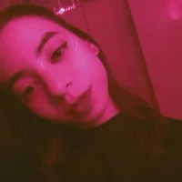 isyzay's Profile Pic