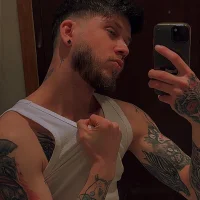 Slika avatara modela JonahShaw