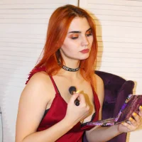 ArielAmber's Profile Pic