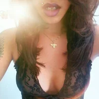 Laisa_Grellin's Avatar Pic