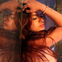 AbbyLeeh's Avatar Pic