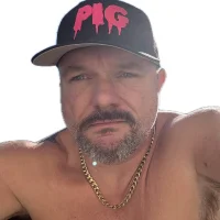 teddykb's Profile Pic