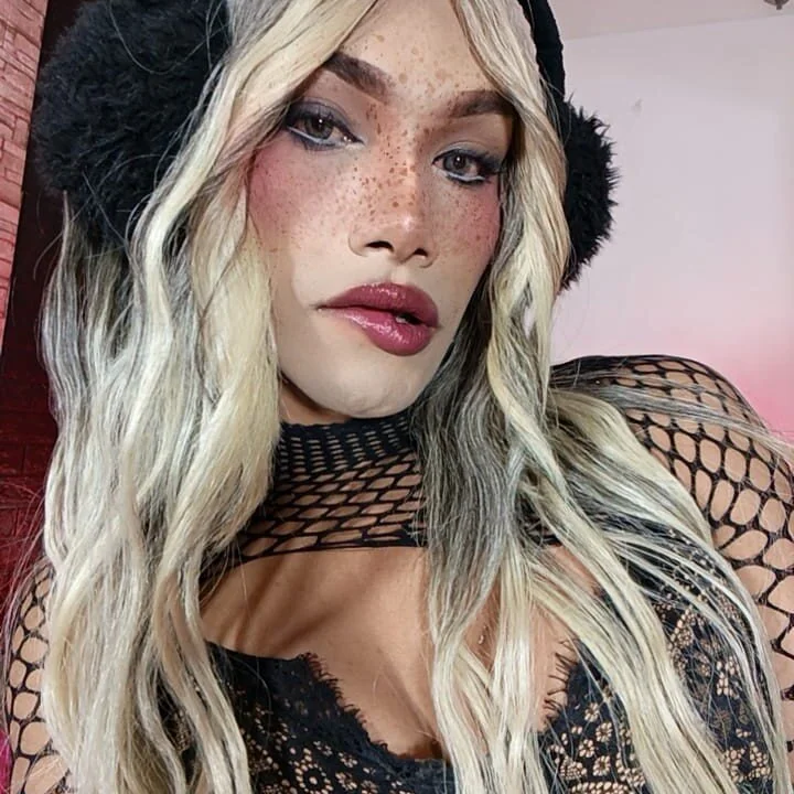 _KittyQueen12 profile photo