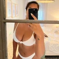תמונת פרופיל של tianna9899