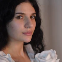 RheaRalko's Profile Pic