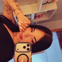 celine1812 webcam model