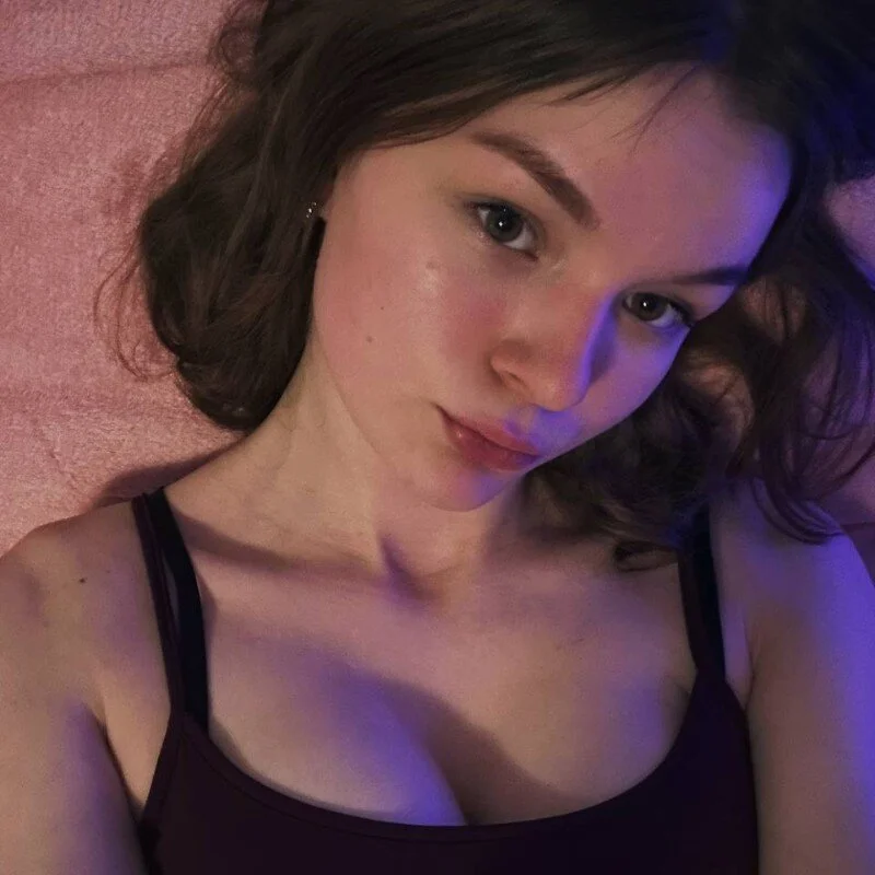 AliveCute profile photo
