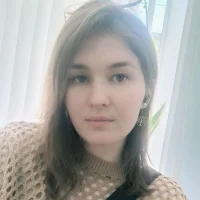 LynnaHelms's Profile Pic