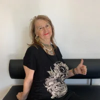 AliceWriter model avatar