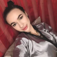 hfdfygg4's Avatar Pic