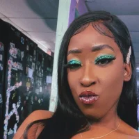 desirecoco69's Profile Pic
