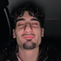 crazynlov's Profile Pic