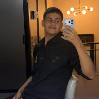 Foto do perfil de Servy1004