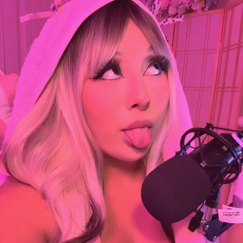 urfavpeachh profile photo