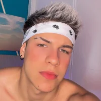 ericklatin's Profile Pic