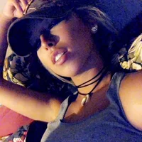 Devina_Devina's Profile Pic