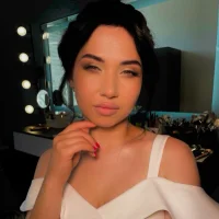 Gambar Profil AnnaMadisons