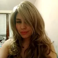 QueenElizabethh 的個人資料圖片