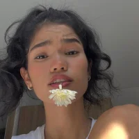 emycarver09 Adlı Modelin Avatarı