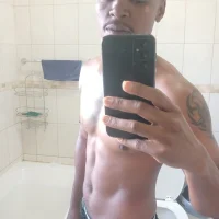 Dickyewnice's Profile Pic