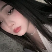 Di_Bessy's Profile Pic