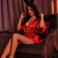 IvyRowe webcam model