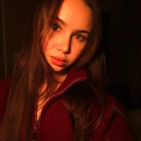 MarylynnSimens model avatar