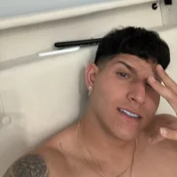 ylachii's Avatar Pic