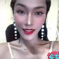 mia_fox14