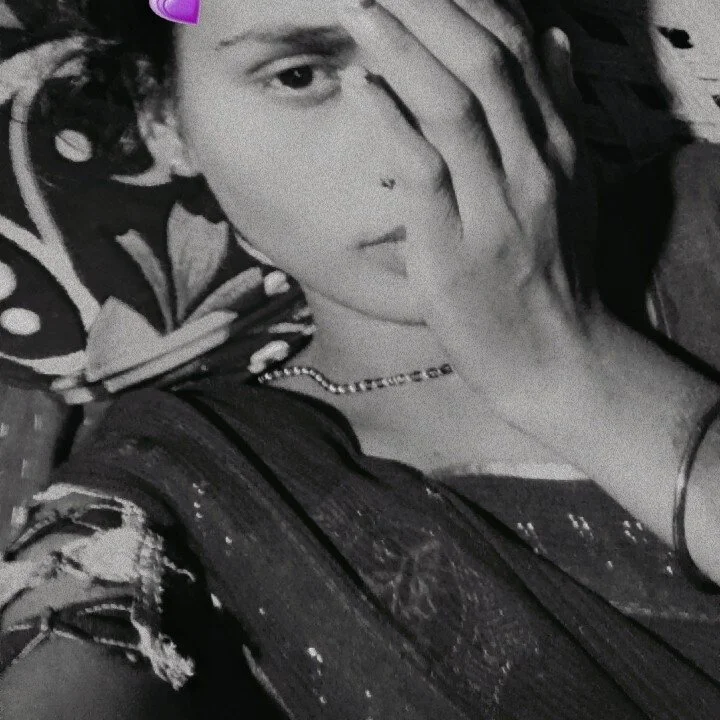 pari- profile photo