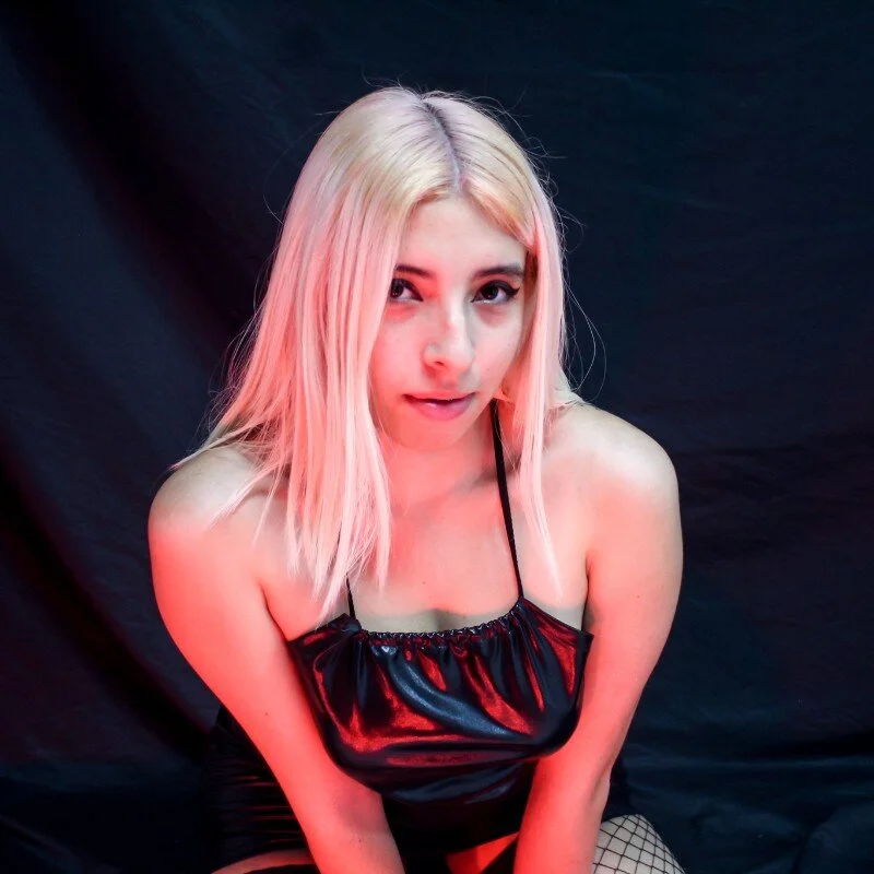 Lizzy_Lace profile photo