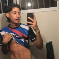 Alejandro_play