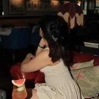 Khwaish26's Profile Pic