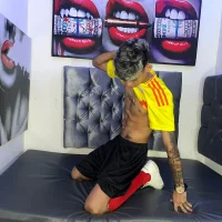 Slim_Rich19's Profile Pic