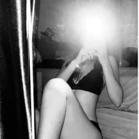 bruneta25