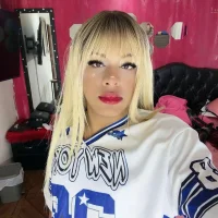Chloe_Mackensyy