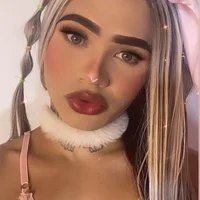 Вебкам-модель daniela_sweed777