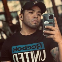 CandyandClin's Profile Pic