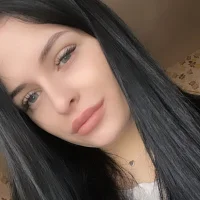 Kelli_Valerie's Profile Pic